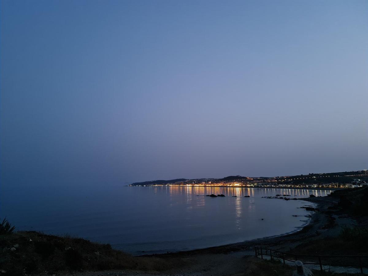 Las Gaviotas B9 Manilva Εξωτερικό φωτογραφία